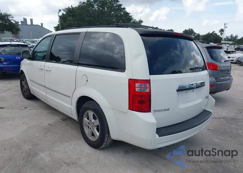 2010 Dodge Grand Caravan Sxt z USA, uszkodzony, nr VIN 2D4RN5D1XAR331770